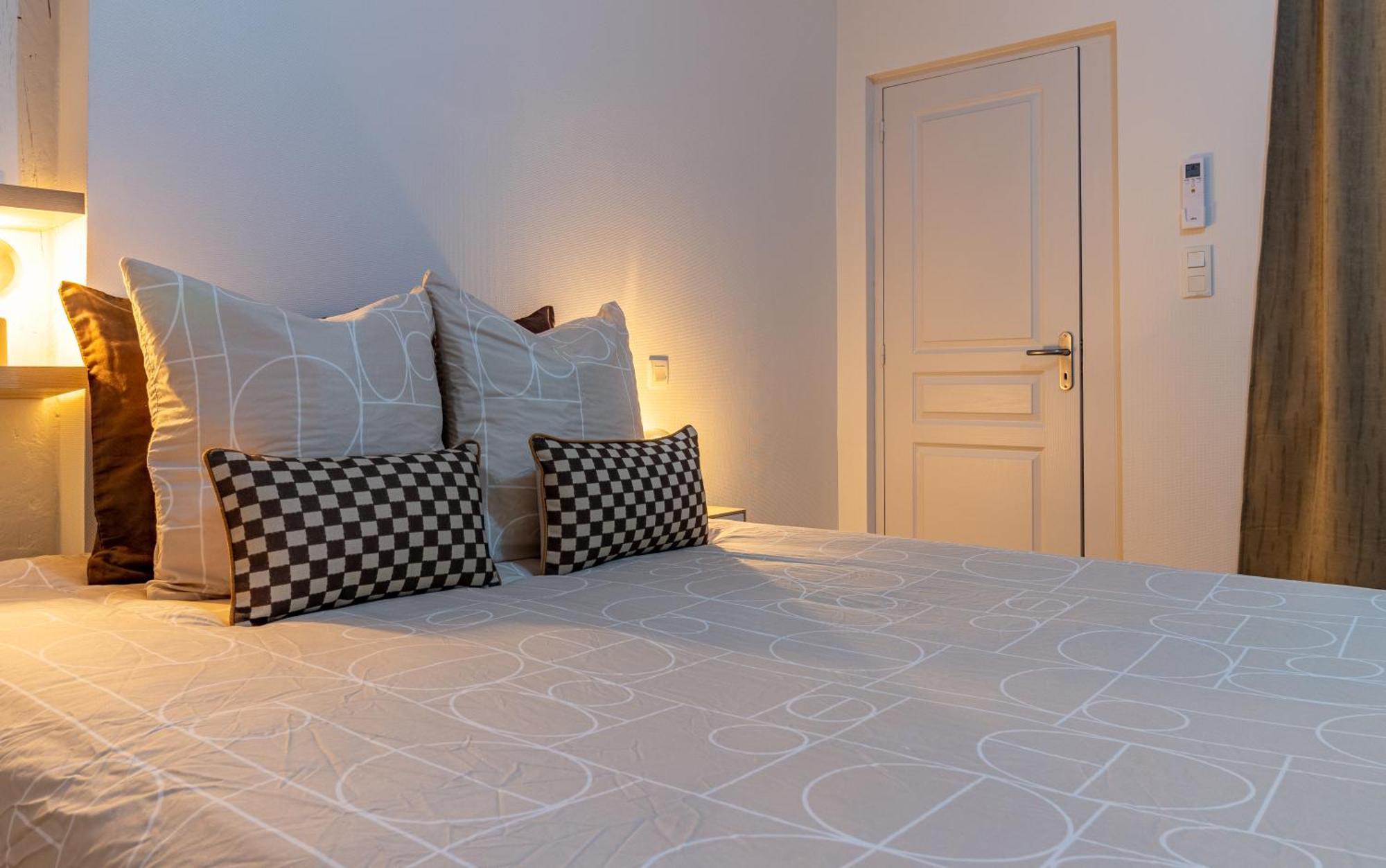 Apartmán Le 13 Elegant Troyes Exteriér fotografie